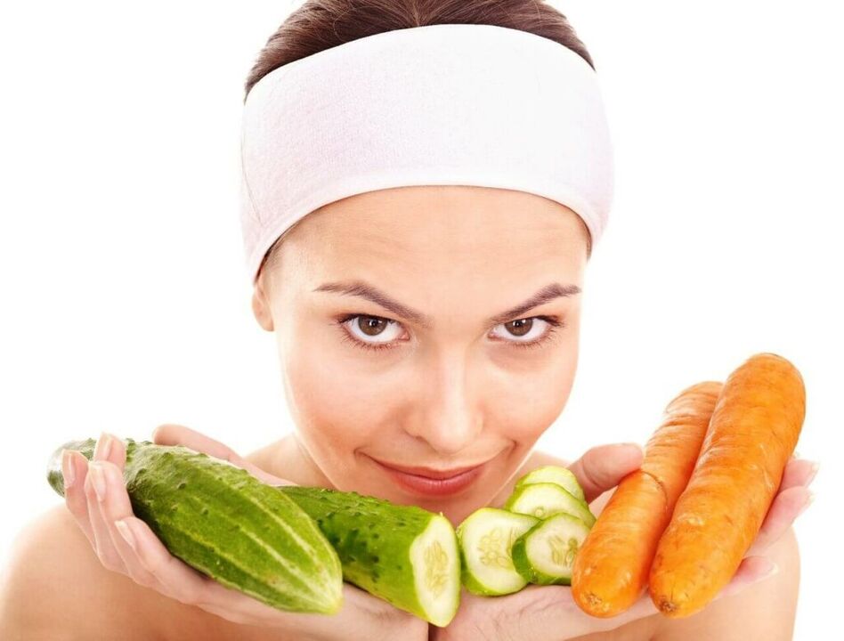 Cucumbers and carrots for skin rejuvenation
